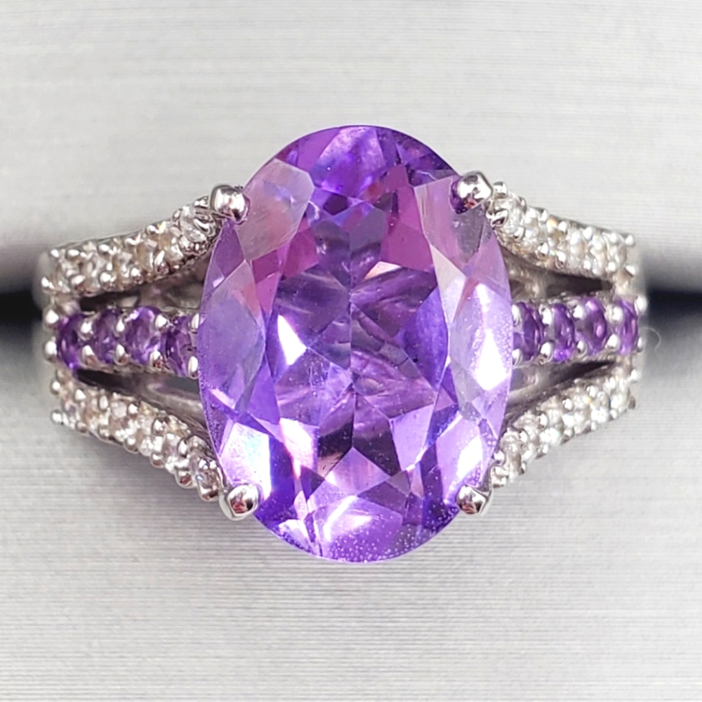 5.8 Carat Oval Lavendar Amethyst & Zircon 925 Sterling Silver Statement …